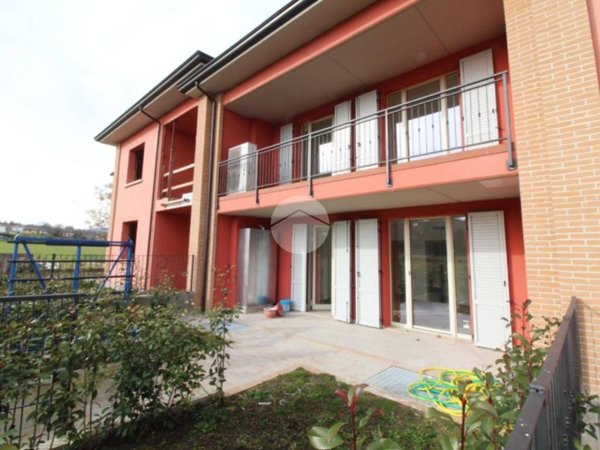 casa indipendente in vendita a Lesignano de' Bagni in zona Santa Maria del Piano