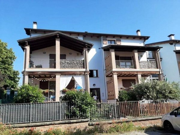 appartamento in vendita a Lesignano de' Bagni