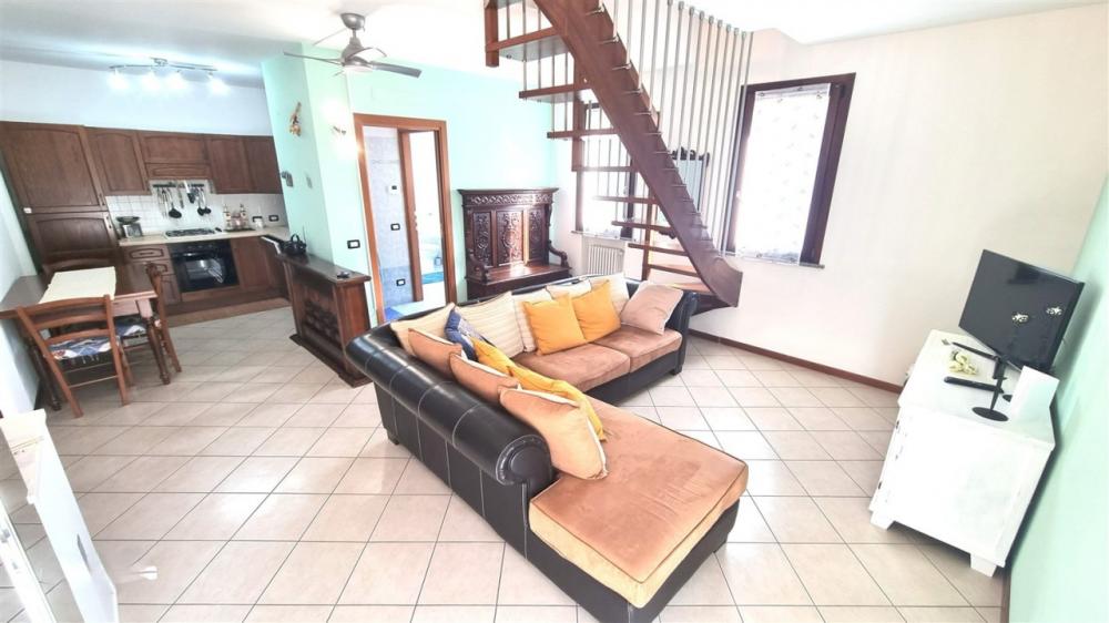 appartamento in vendita a Lesignano de' Bagni