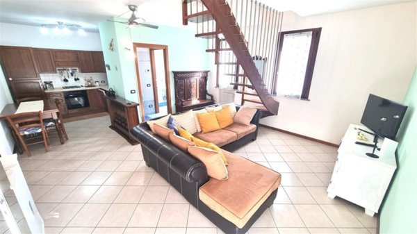 appartamento in vendita a Lesignano de' Bagni