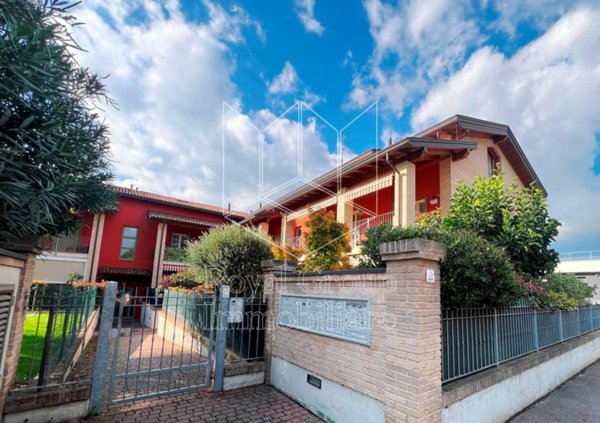 appartamento in vendita a Lesignano de' Bagni in zona Santa Maria del Piano