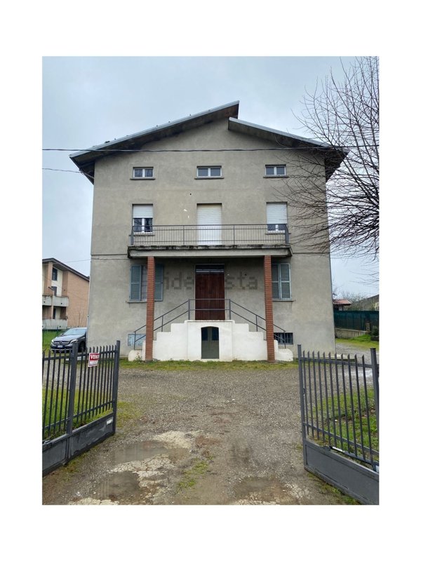 appartamento in vendita a Lesignano de' Bagni