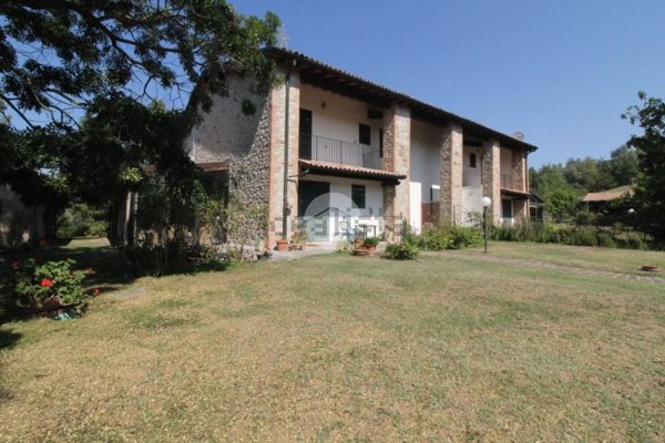 quadrivano in vendita a Lesignano de' Bagni in zona Masdone