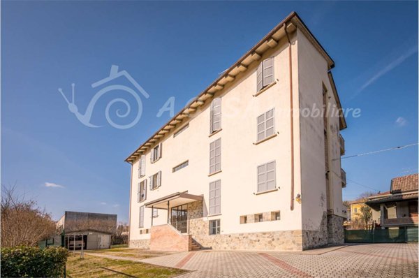 appartamento in vendita a Medesano in zona Sant'Andrea Bagni