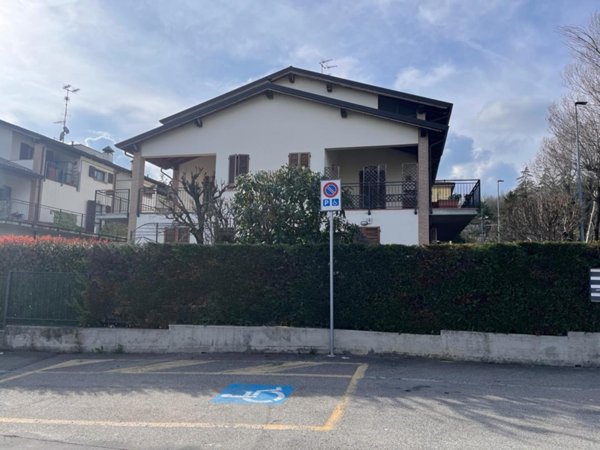 appartamento in vendita a Medesano in zona Felegara
