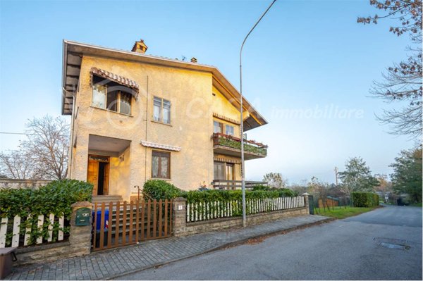 appartamento in vendita a Medesano in zona Felegara