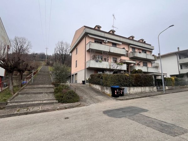 appartamento in vendita a Medesano in zona Felegara