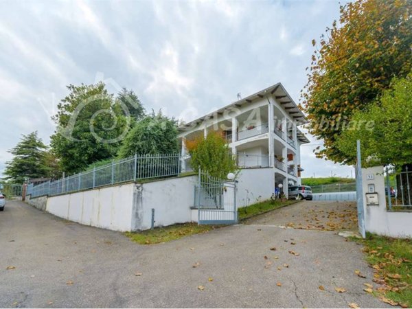 casa indipendente in vendita a Medesano