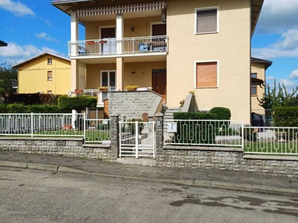 appartamento in vendita a Medesano in zona Ramiola
