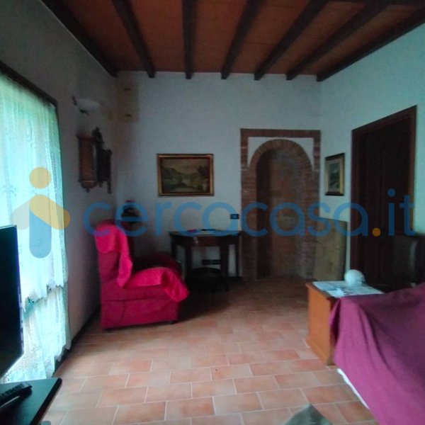 casa indipendente in vendita a Medesano in zona Sant'Andrea Bagni