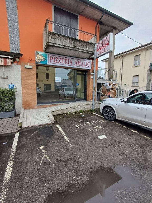 appartamento in vendita a Medesano in zona Ramiola