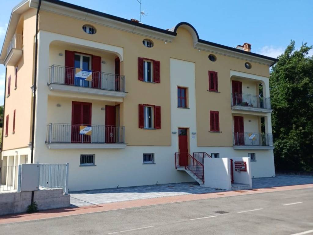 appartamento in vendita a Medesano in zona Ramiola