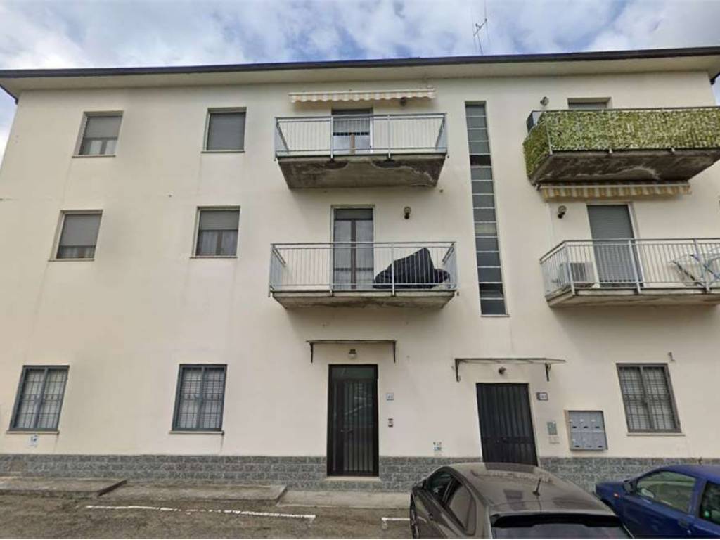 appartamento in vendita a Medesano in zona Felegara