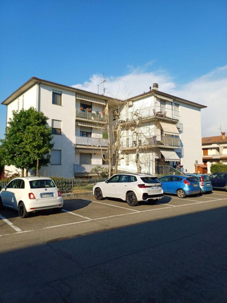 appartamento in vendita a Medesano in zona Felegara