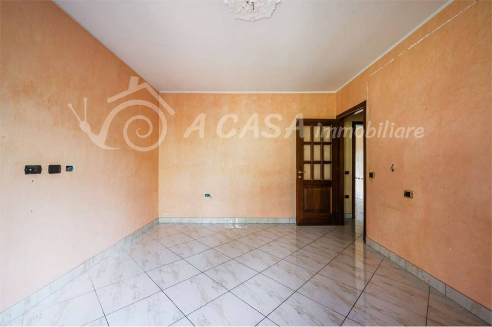 appartamento in vendita a Medesano in zona Sant'Andrea Bagni