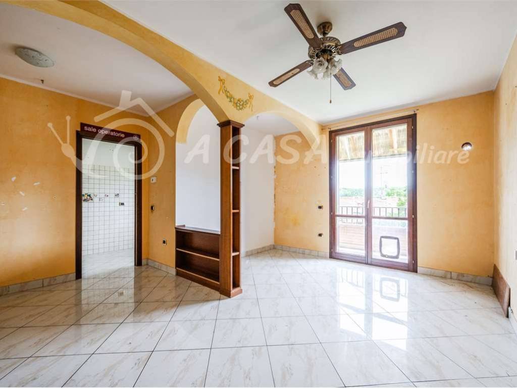 appartamento in vendita a Medesano in zona Sant'Andrea Bagni