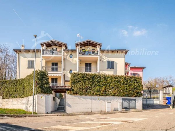 appartamento in vendita a Medesano in zona Sant'Andrea Bagni