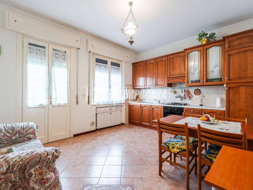 appartamento in vendita a Medesano in zona Felegara