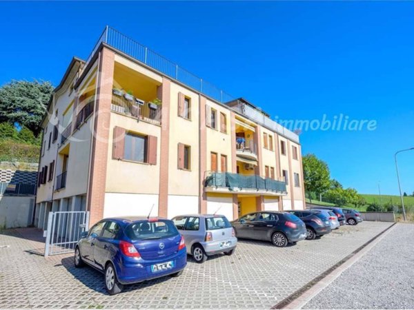 appartamento in vendita a Medesano in zona Ramiola