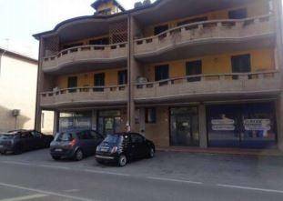negozio in vendita a Medesano in zona Felegara
