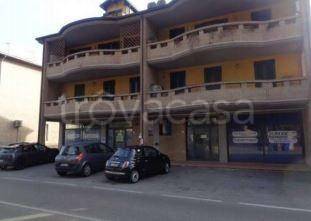 negozio in vendita a Medesano in zona Felegara