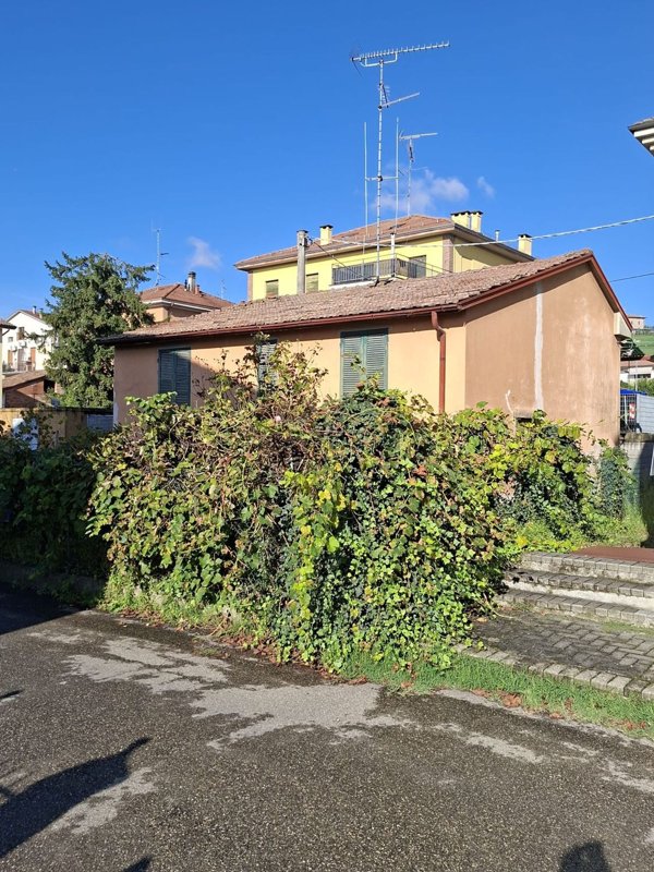appartamento in vendita a Medesano in zona Felegara