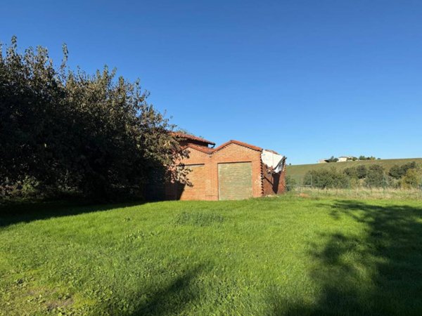 terreno agricolo in vendita a Medesano