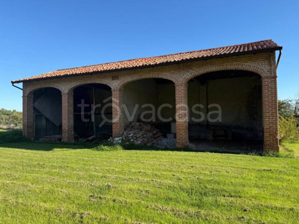 casa indipendente in vendita a Medesano