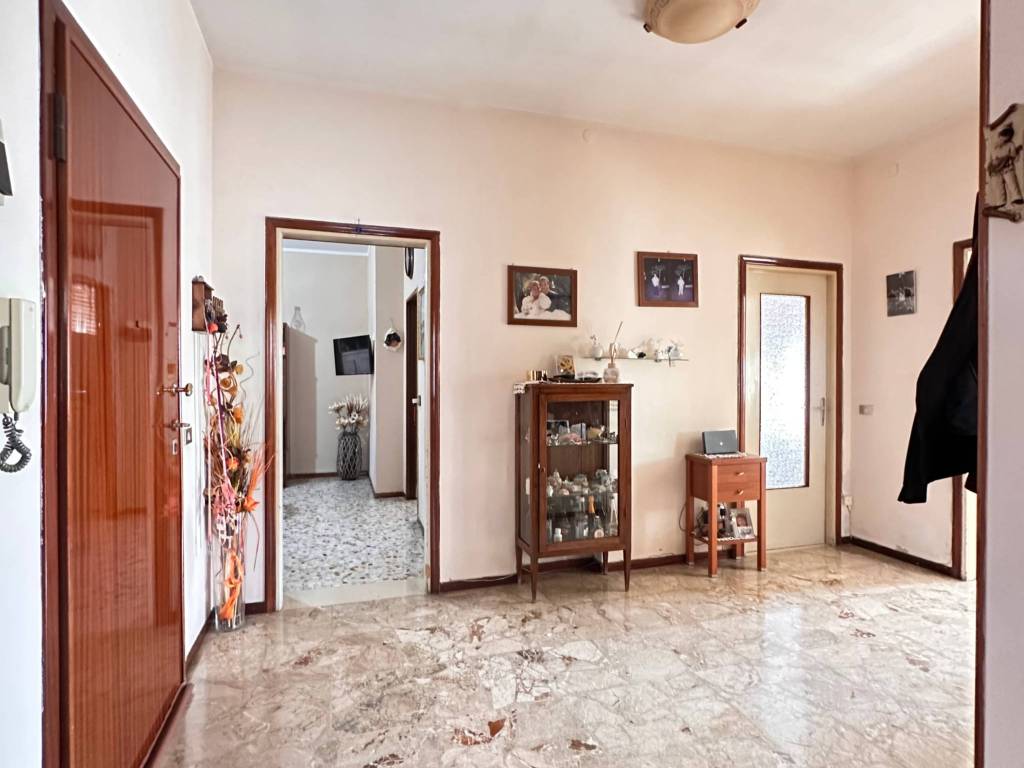 appartamento in vendita a Medesano in zona Felegara