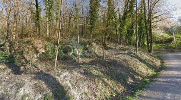 ufficio in vendita a Medesano