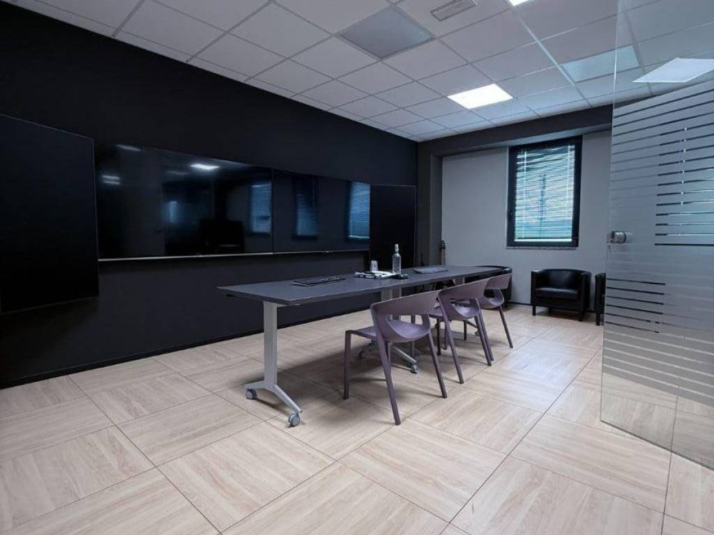 ufficio in vendita a Medesano in zona Ramiola