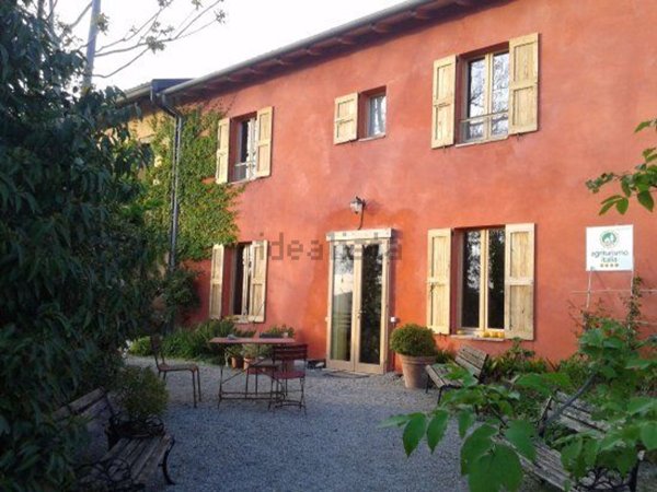 casa indipendente in vendita a Medesano