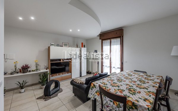 appartamento in vendita a Medesano in zona Felegara