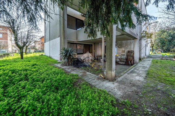 appartamento in vendita a Medesano in zona Felegara