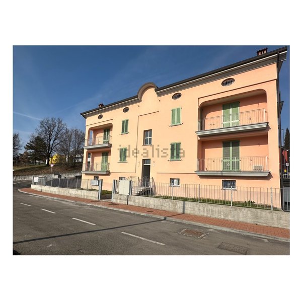 appartamento in vendita a Medesano in zona Ramiola