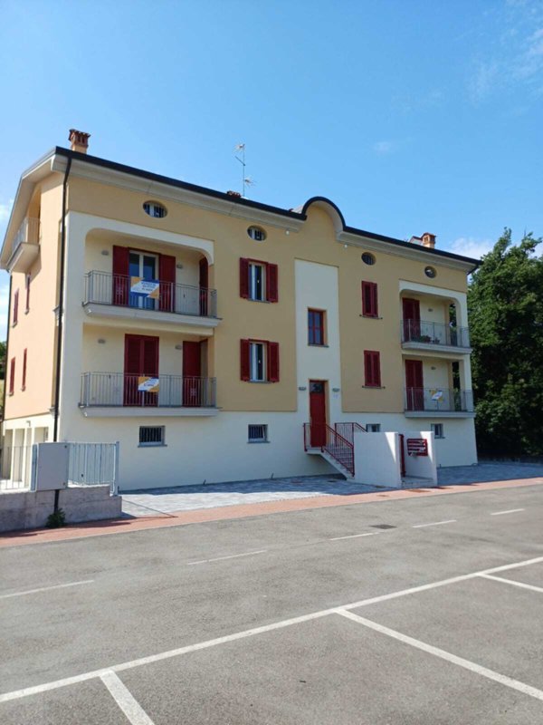 appartamento in vendita a Medesano in zona Ramiola