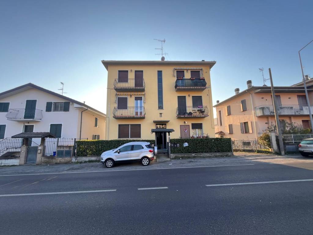 appartamento in vendita a Medesano in zona Felegara