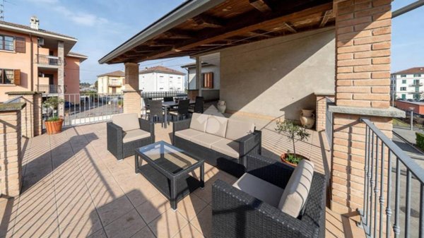 casa indipendente in vendita a Medesano