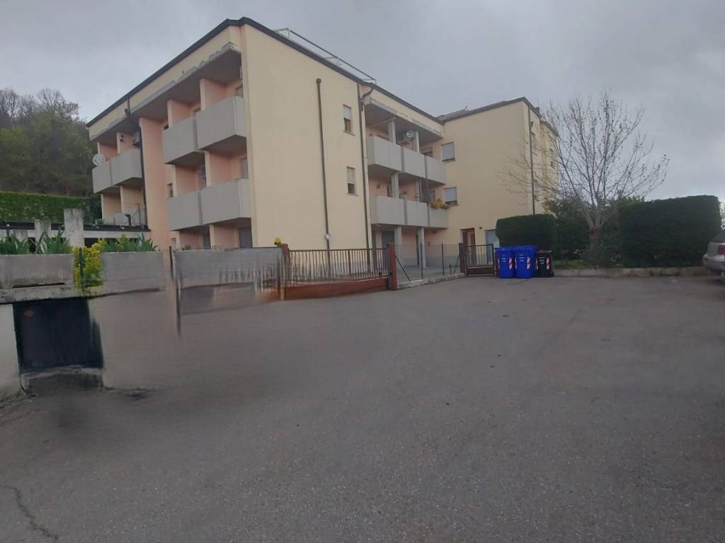 appartamento in vendita a Medesano in zona Felegara