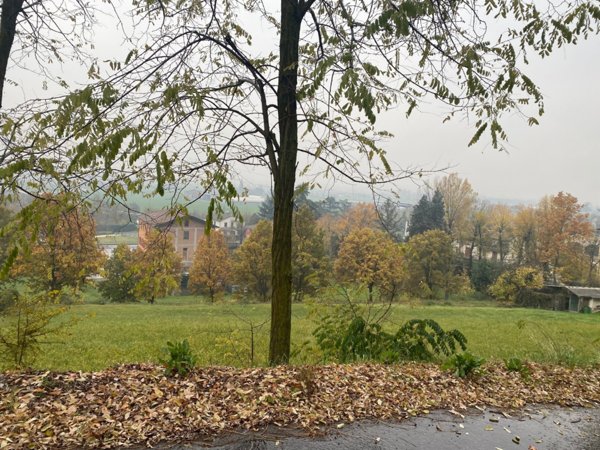 terreno edificabile in vendita a Medesano