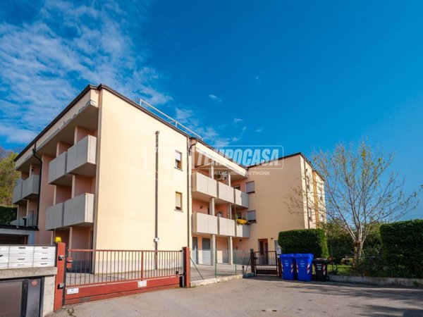 appartamento in vendita a Medesano in zona Felegara