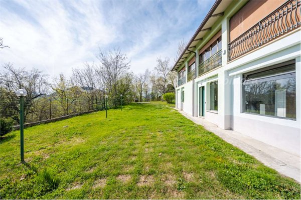 casa indipendente in vendita a Medesano