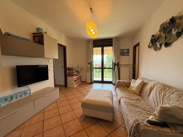 appartamento in vendita a Medesano in zona Felegara