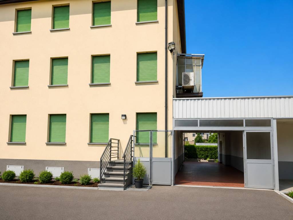 negozio in vendita a Medesano in zona Ramiola