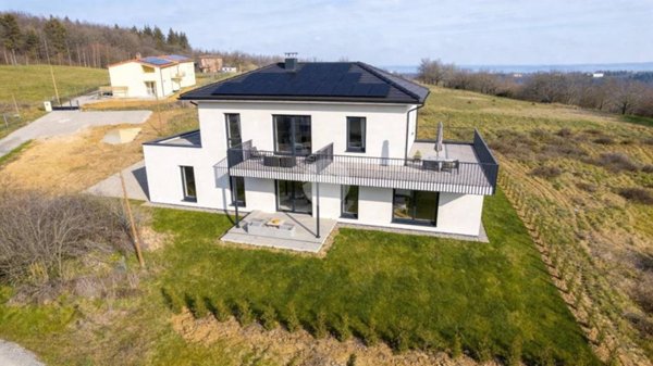 terreno edificabile in vendita a Medesano in zona Miano