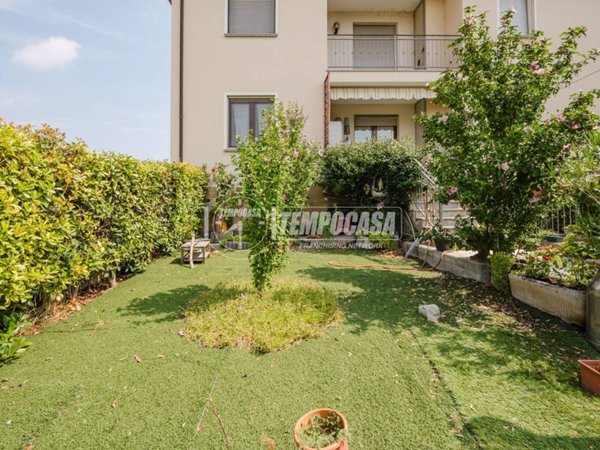 appartamento in vendita a Medesano in zona Felegara