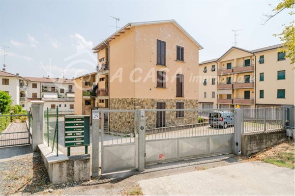 appartamento in vendita a Medesano in zona Felegara
