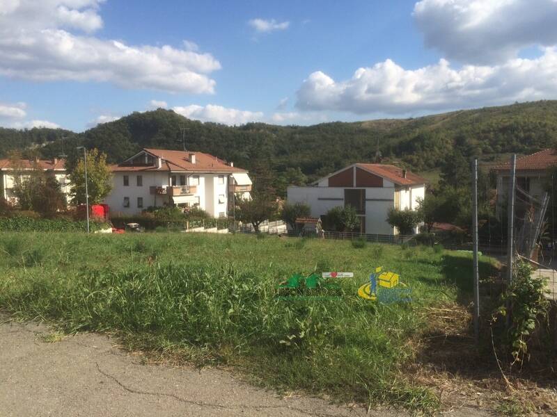 terreno edificabile in vendita a Medesano in zona Miano