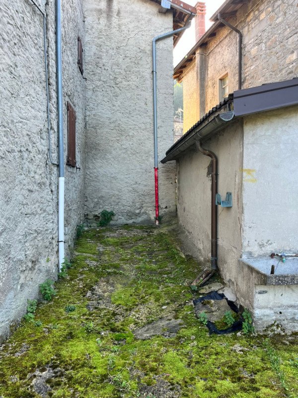 casa indipendente in vendita a Monchio delle Corti