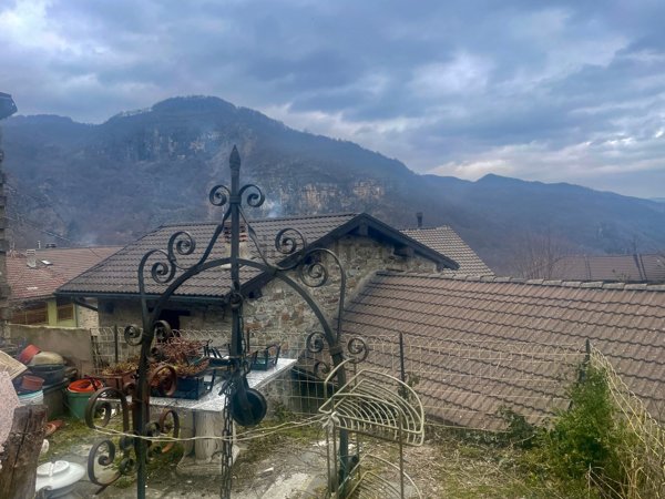 appartamento in vendita a Monchio delle Corti in zona Casarola